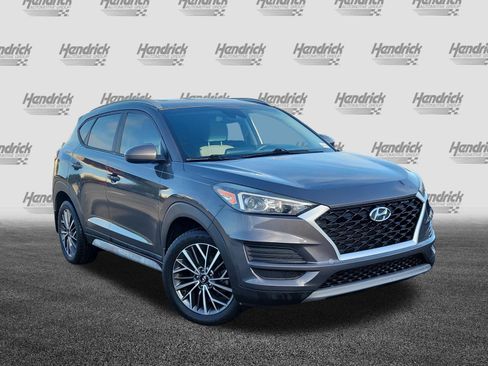 Used 2020 Hyundai Tucson SEL FWD image 2