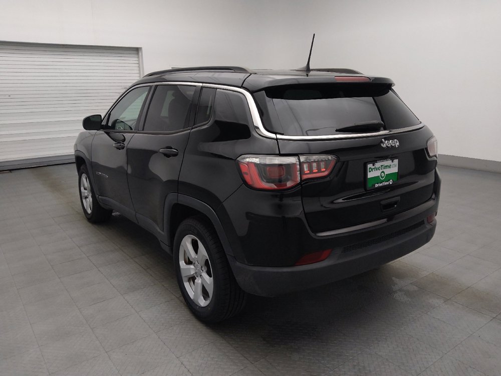Used 2018 Jeep Compass Latitude w/ Popular Equipment Group AWD/4WD image 5