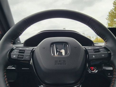 Used 2025 Honda CR-V Sport Touring image 12