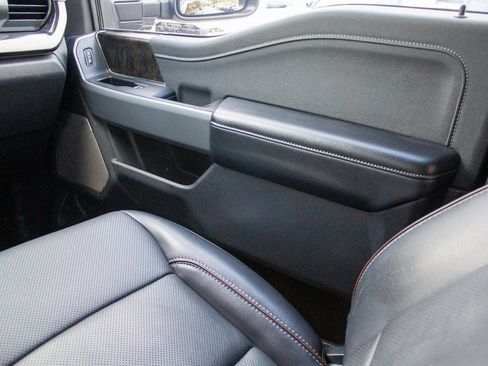 Used 2024 Ford F250 Lariat w/ Sport Appearance Package image 20