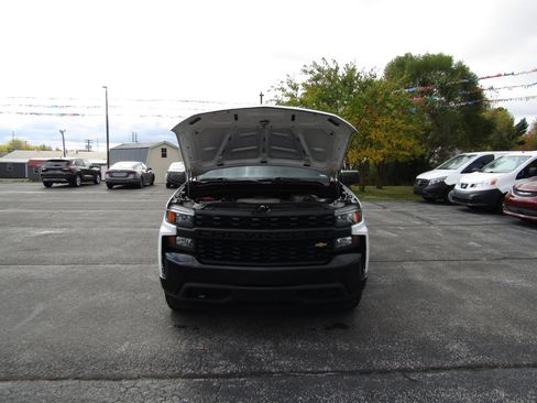 Used 2019 Chevrolet Silverado 1500 W/T w/ Trailering Package image 18