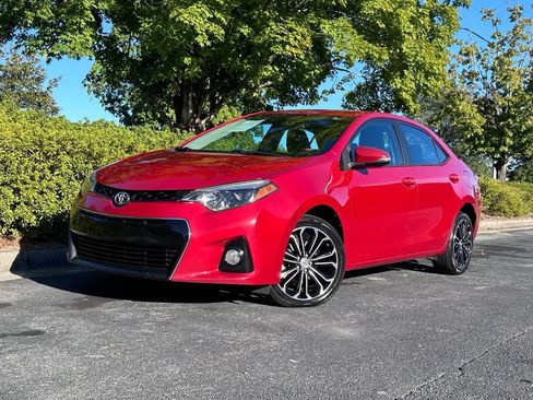 Used 2014 Toyota Corolla S FWD image 1