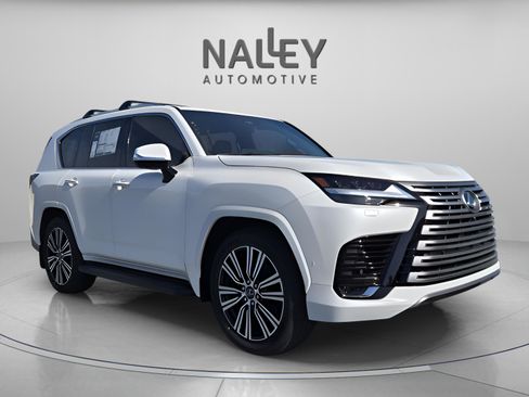 New 2026 Lexus LX 700h Luxury image 10