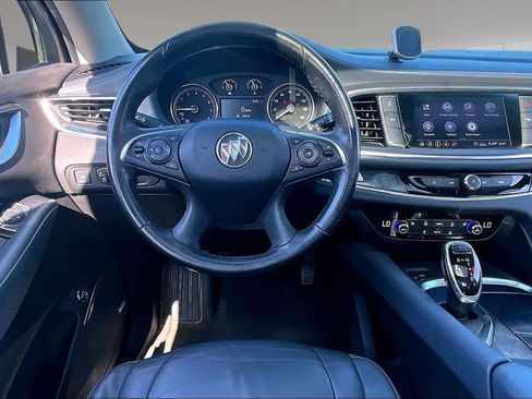 Used 2021 Buick Enclave Essence w/ Sound and Sites Package AWD/4WD image 5