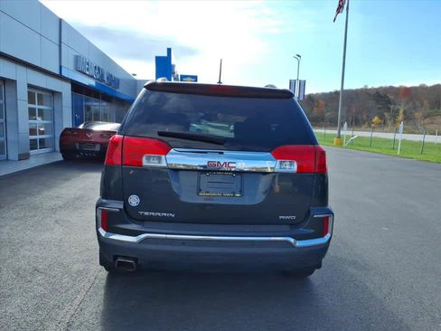 Used 2017 GMC Terrain SLT w/ Open Road Package image 5