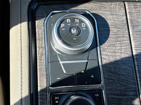 Used 2020 Ford Expedition Max Limited w/ Equipment Group 301A image 17