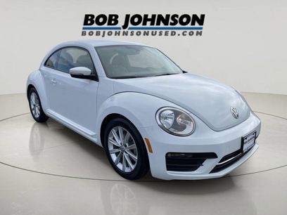 Used 2018 Volkswagen Beetle 2.0T S w/ Style & Comfort Package For S