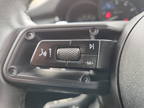 Certified 2023 Porsche Macan Turbo image 22