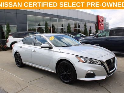 Used 2021 Nissan Altima 2.5 SV