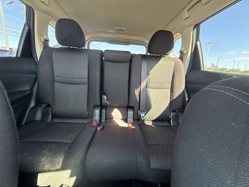 Used 2018 Nissan Rogue SV AWD/4WD image 21