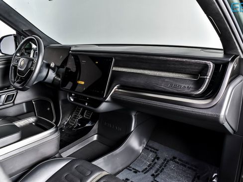 Used 2023 Rivian R1T Adventure image 23
