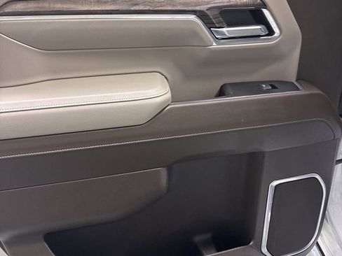 Used 2023 Chevrolet Silverado 1500 LTZ w/ LTZ Convenience Package II image 25