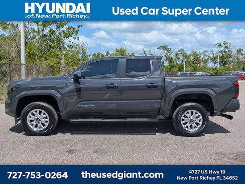 Used 2024 Toyota Tacoma SR5 image 2