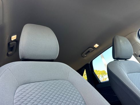 Used 2020 Ford Escape SE Sport image 19