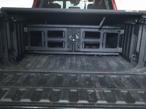 Used 2019 RAM 1500 Laramie image 40