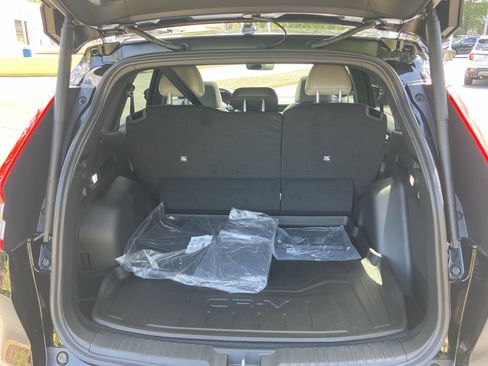 Used 2026 Honda CR-V Sport Touring image 36