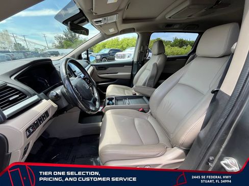 Used 2018 Honda Odyssey Touring image 10