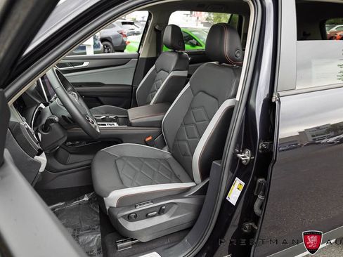 Used 2024 Volkswagen Atlas Peak Edition SEL AWD/4WD image 22