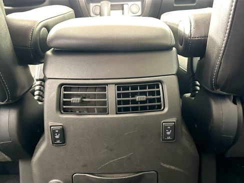 Used 2014 Nissan Armada Platinum image 33