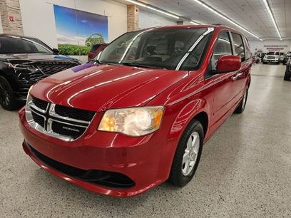 Used 2012 Dodge Grand Caravan SXT w/ Entertainment Group 1