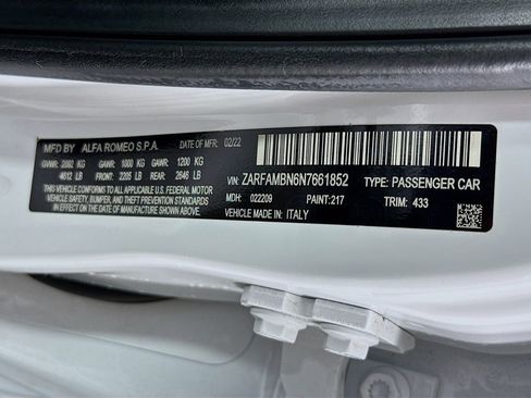 Used 2022 Alfa Romeo Giulia Ti image 35