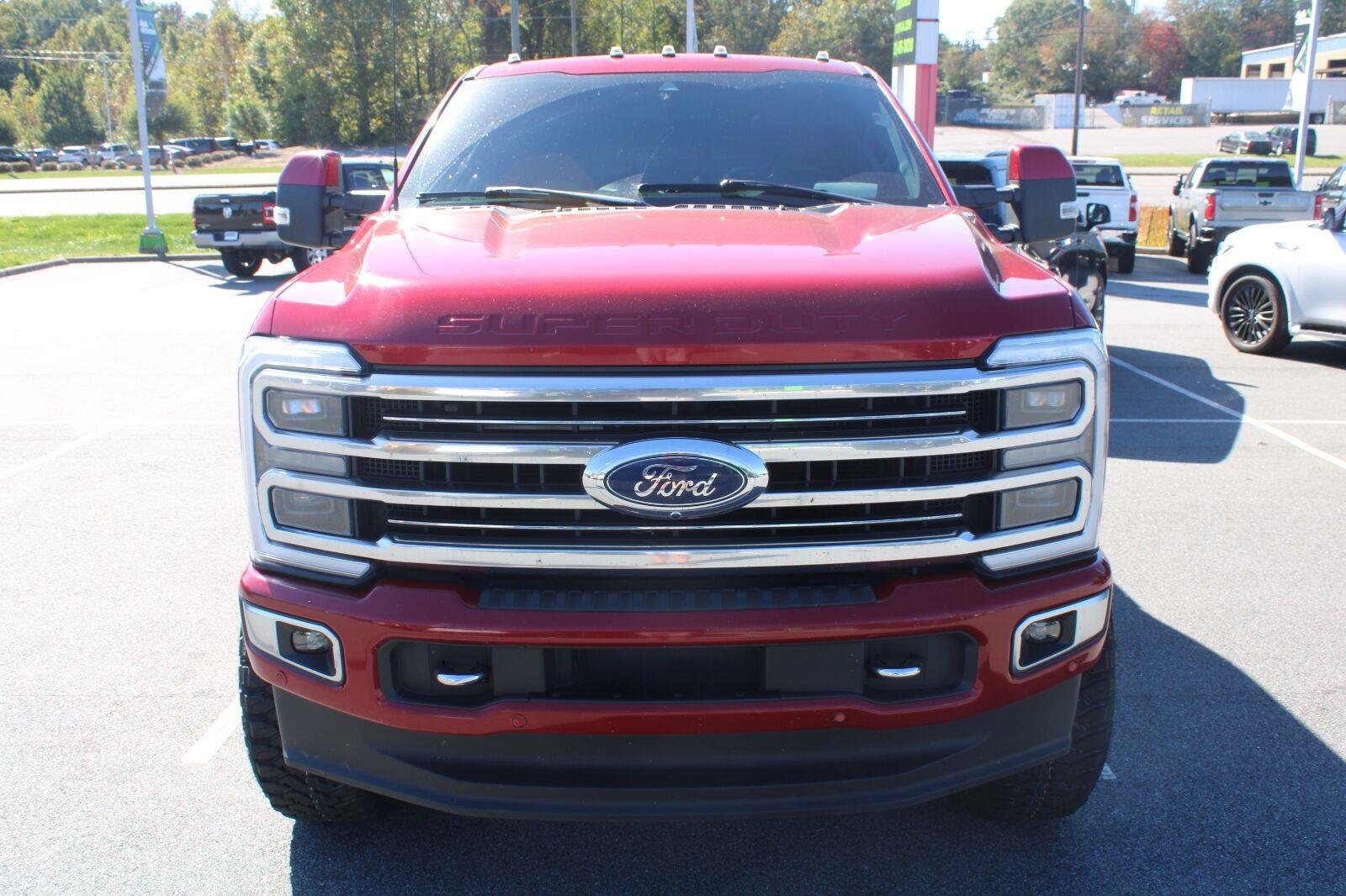 Used 2023 Ford F350 Limited AWD/4WD image 2