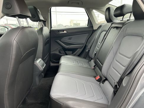 Certified 2025 Volkswagen Jetta SEL image 26