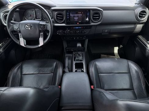 Certified 2019 Toyota Tacoma TRD Pro AWD/4WD image 11
