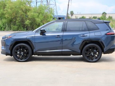 New 2026 Toyota RAV4 XSE w/ Panoramic Sun Roof Package AWD/4WD image 5