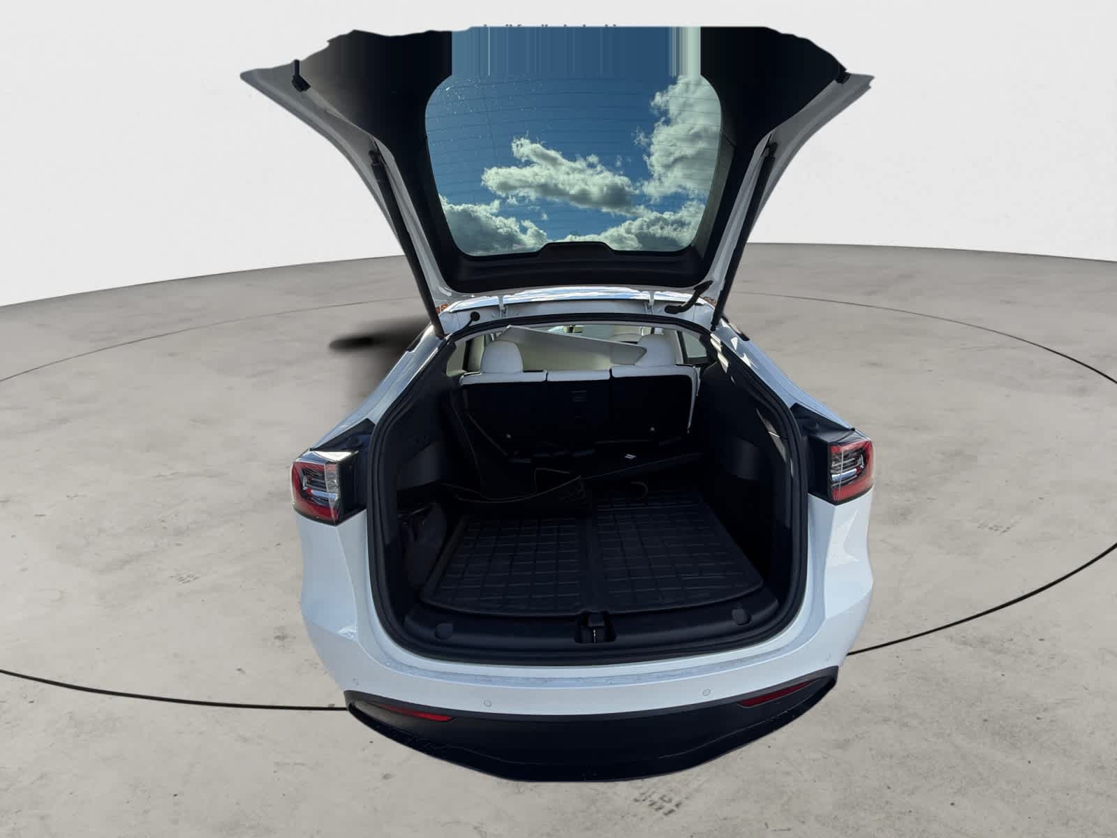 Used 2021 Tesla Model Y Long Range AWD/4WD image 21