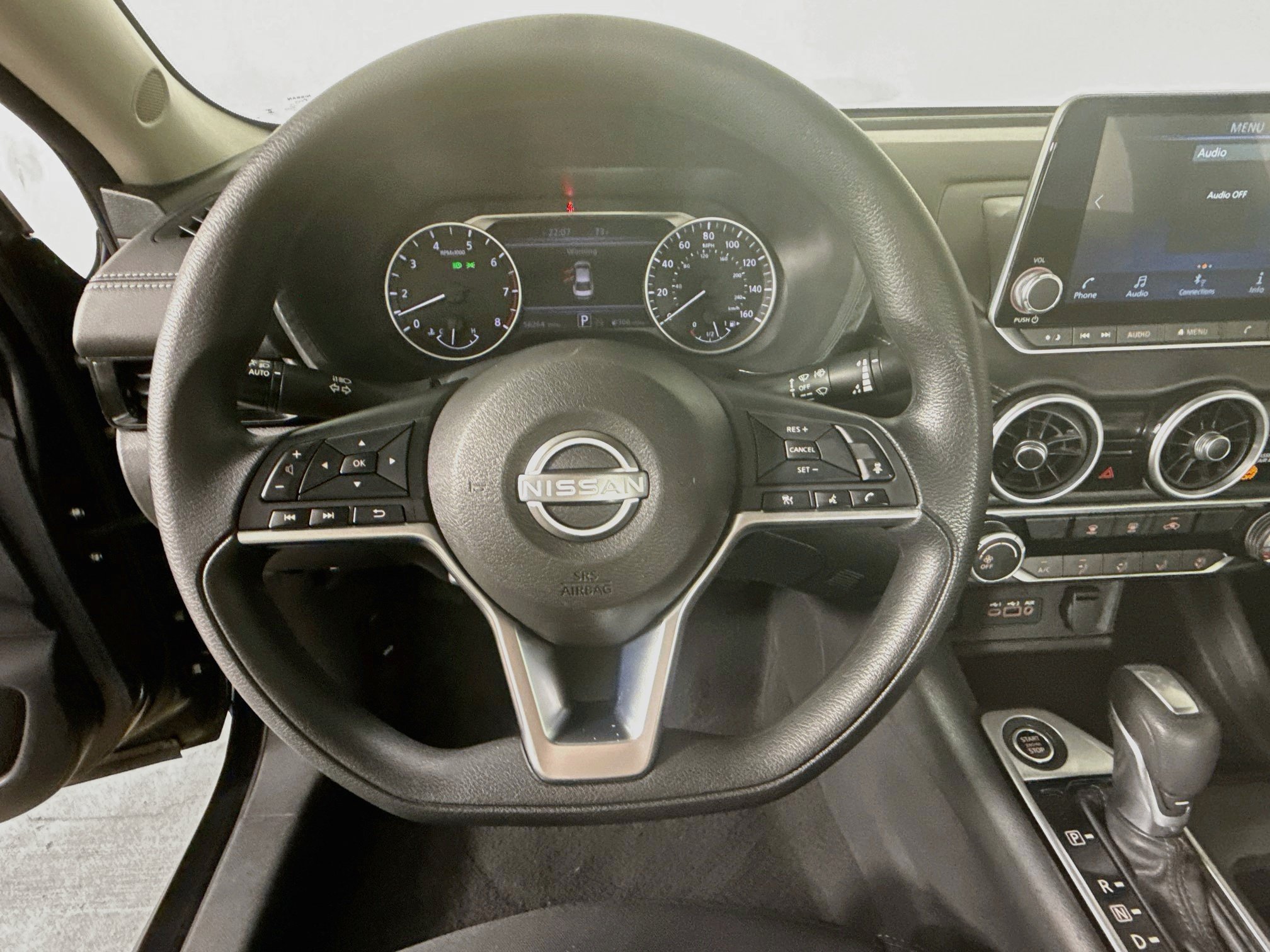 Used 2024 Nissan Sentra SV FWD image 11