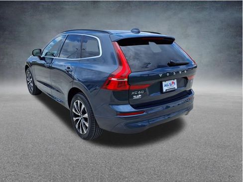 Certified 2023 Volvo XC60 B5 Core AWD/4WD image 6