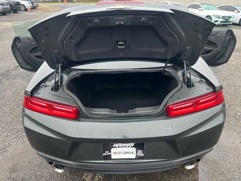 Used 2017 Chevrolet Camaro LT image 21