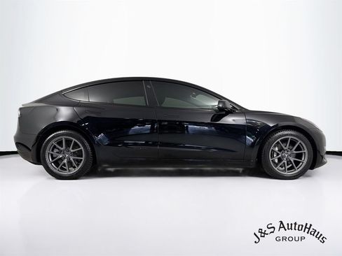 Used 2021 Tesla Model 3 Long Range AWD/4WD image 8