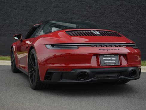 Certified 2024 Porsche 911 Targa 4 GTS AWD/4WD image 3
