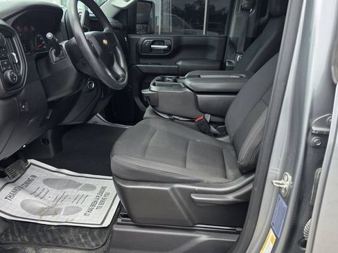 Used 2024 Chevrolet Silverado 2500 Custom AWD/4WD image 15