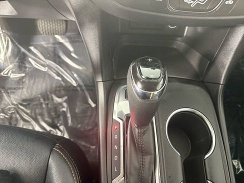 Used 2019 Chevrolet Equinox LT AWD/4WD image 17