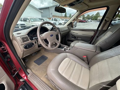 Used 2004 Ford Explorer Eddie Bauer AWD/4WD image 12