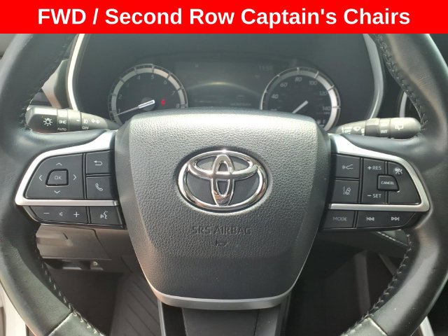 Used 2022 Toyota Highlander XLE FWD image 45