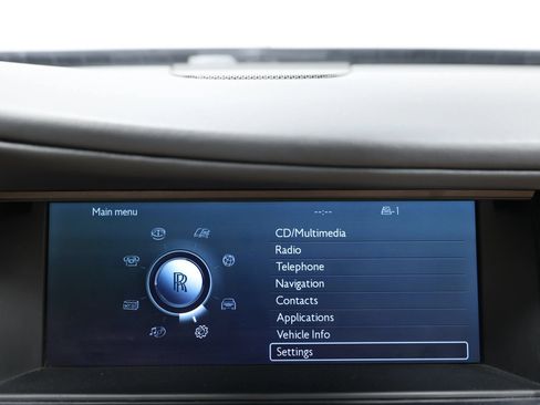 Used 2010 Rolls-Royce Ghost RWD image 32