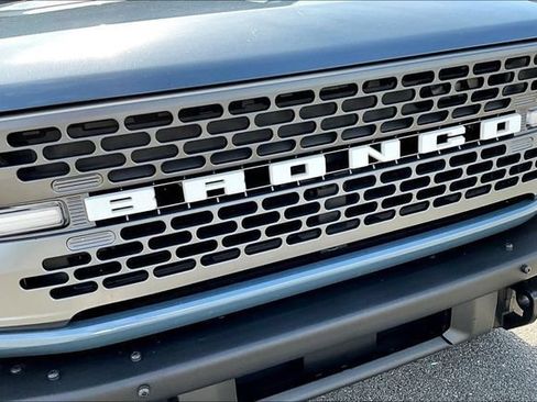 Used 2025 Ford Bronco Badlands AWD/4WD image 9