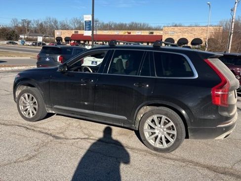 Used 2016 Volvo XC90 T6 Inscription w/ Vision Package image 24