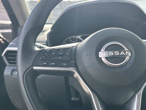 Used 2023 Nissan Altima 2.5 SV image 26