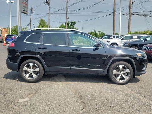 Used 2020 Jeep Cherokee Limited image 7