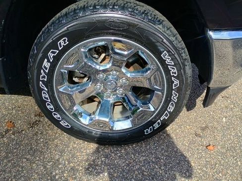 Used 2022 RAM 1500 Big Horn image 10