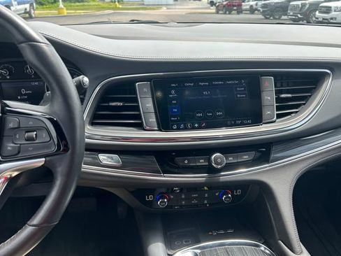 Used 2024 Buick Enclave Essence w/ Experience Buick Package AWD/4WD image 21