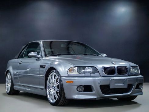 Used 2004 BMW M3 Convertible image 2