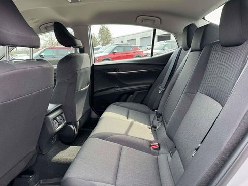 Used 2025 Toyota Camry LE image 11