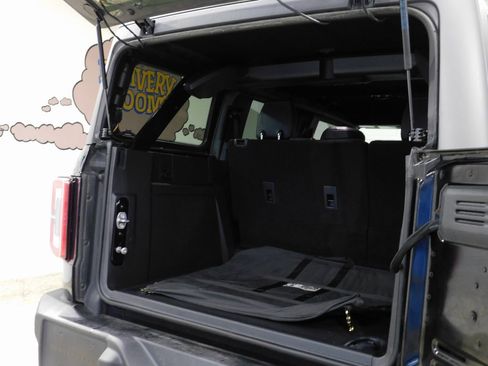 Used 2024 Ford Bronco Wildtrak image 81