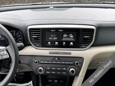 Used 2022 Kia Sportage LX AWD/4WD image 6